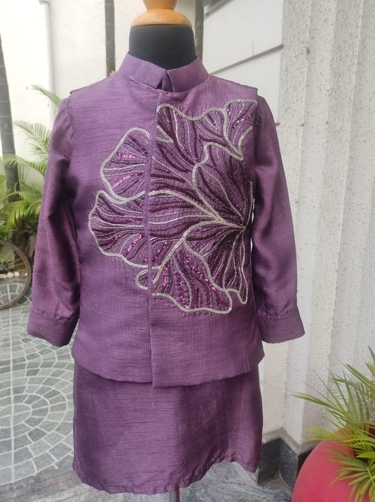 Regal Purple Big Flower Embroidered Kurta Set With Pant