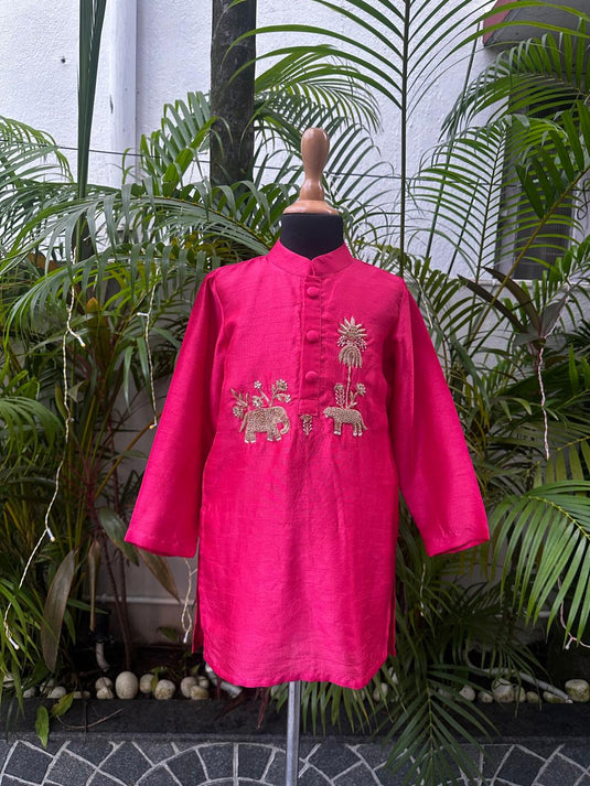 Magenta Elephant And Lion Kurta Set With Pant