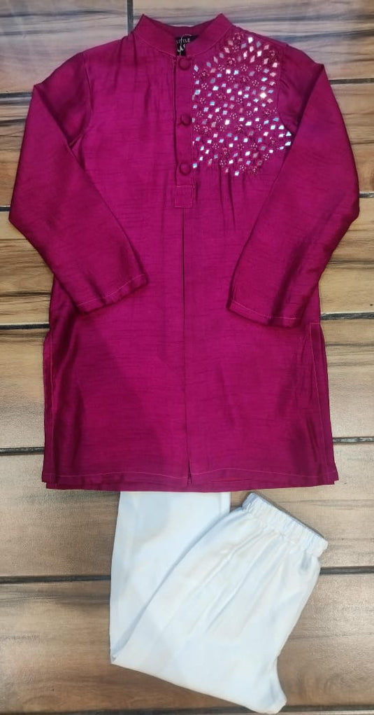 Magenta Mirrorwork Kurta Set With Pant