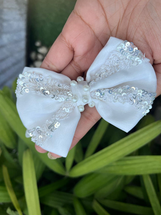 Sequins And Pearl Clip
