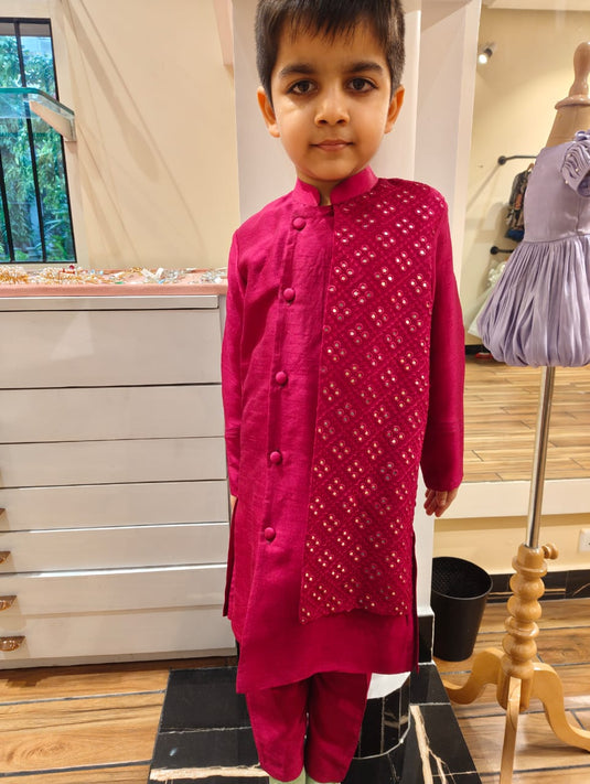 Flap Design Magenta Mirror Kurta Set With Pant