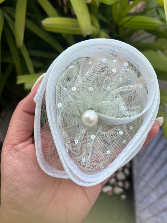 Twisted Sequins And Pearl Clip