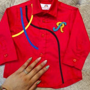 RED INITIAL 3 LINE SHIRT